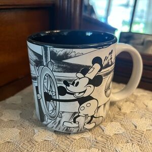 DISNEY Classic 'Steamboat Willie' Mickey Mouse Ceramic Coffee Mug Black Grey GUC